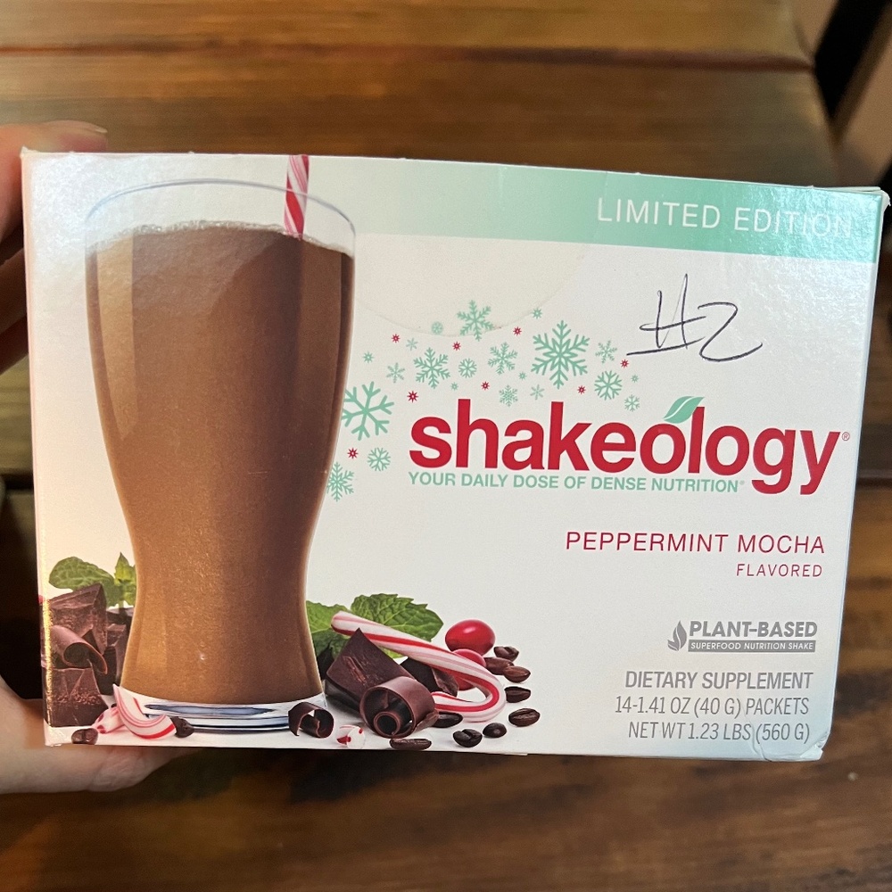 Peppermint mocha shakeo